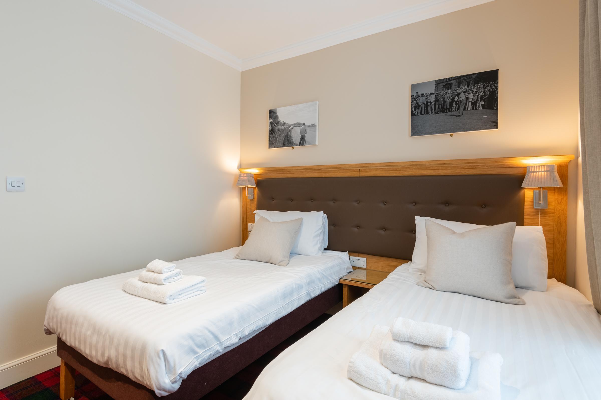 138 North Street - Luxury 2 Bed 2 Bath With Secret Garden, Summerhouse, Putting Green St Andrews Exterior photo