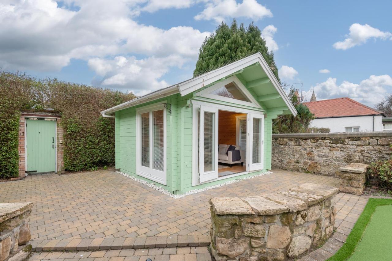 138 North Street - Luxury 2 Bed 2 Bath With Secret Garden, Summerhouse, Putting Green St Andrews Exterior photo